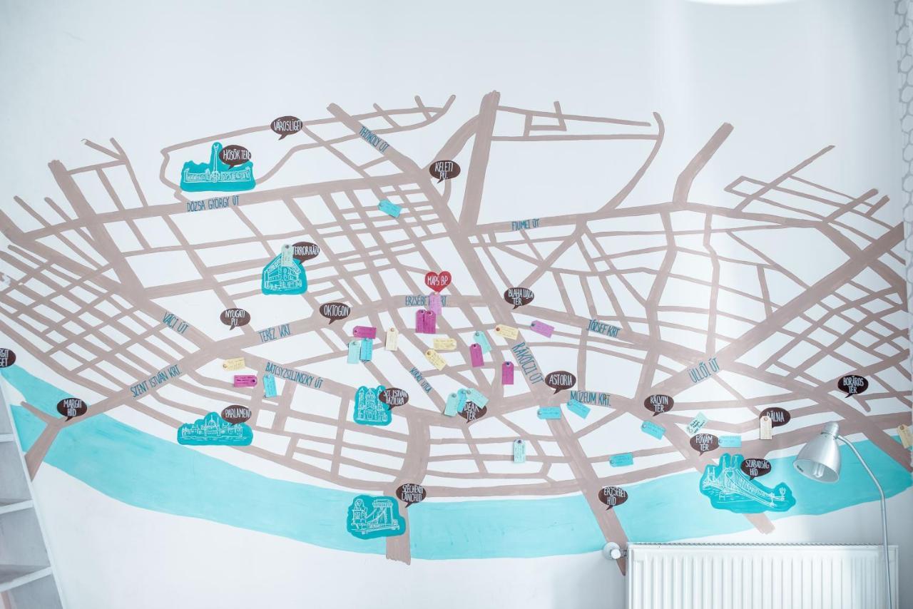 Maps Budapest Exterior foto